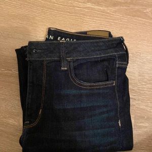 American Eagle dark wash jeans size 8